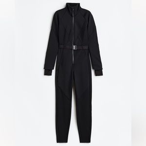 Water repellent ski suit